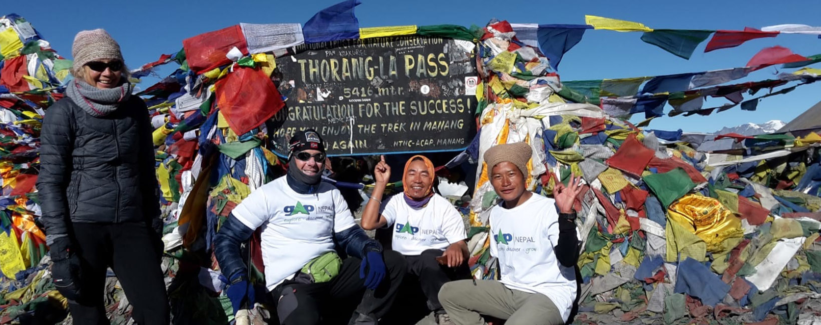 Adventure Annapurna Circuit with Volunteering: Trek and Teach in Nepal